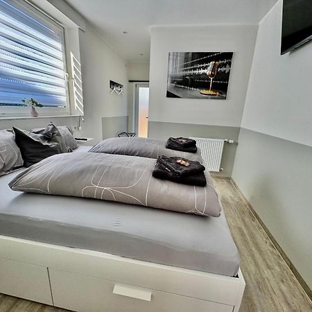 Gaestezimmer Beate Und Ferienwohnung Rheda Wiedenbrueck Exterior foto