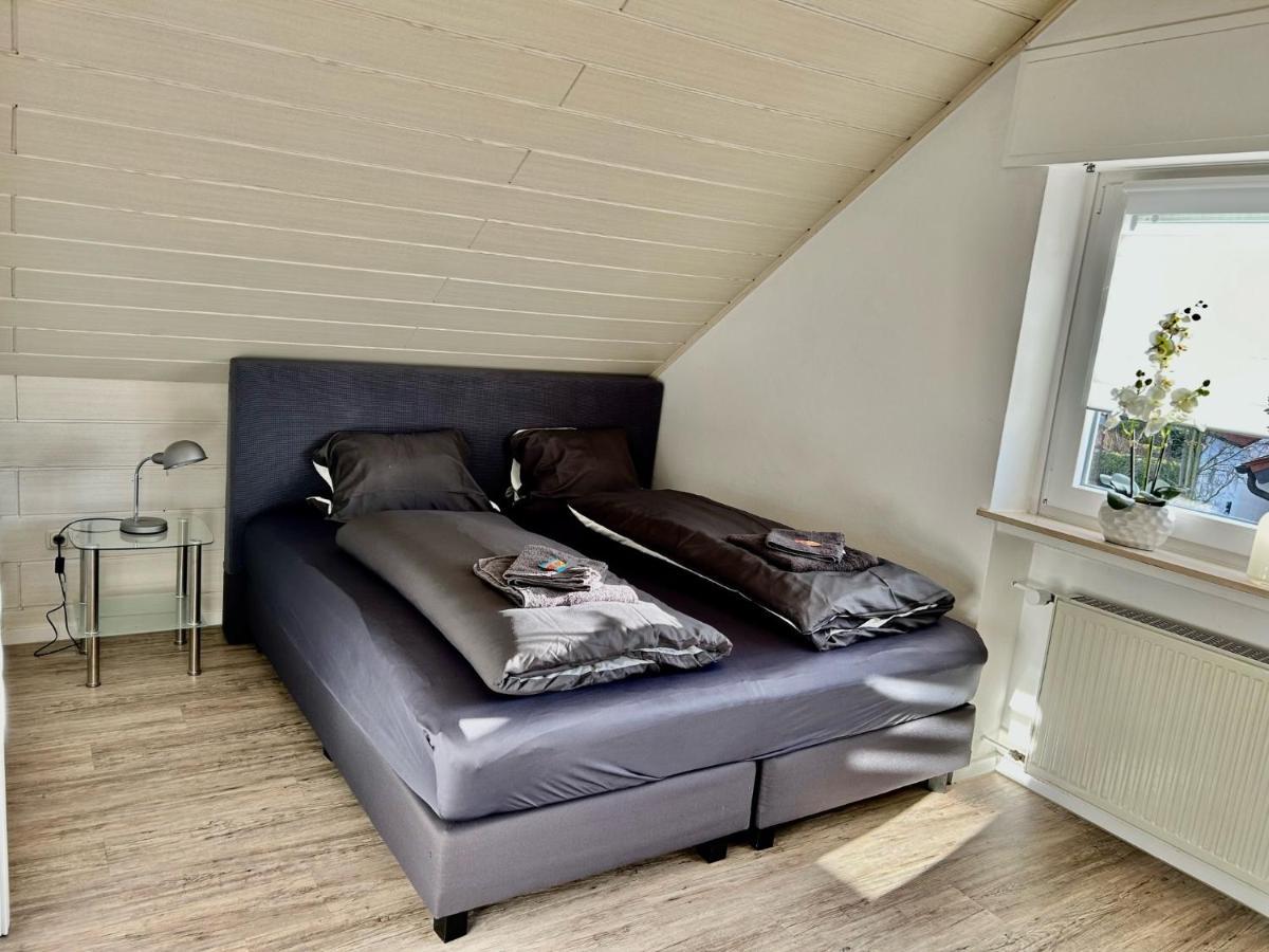Gaestezimmer Beate Und Ferienwohnung Rheda Wiedenbrueck Exterior foto